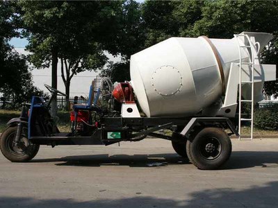 農(nóng)用三輪1.5方攪拌車 現(xiàn)代農(nóng)業(yè)的靈活助手